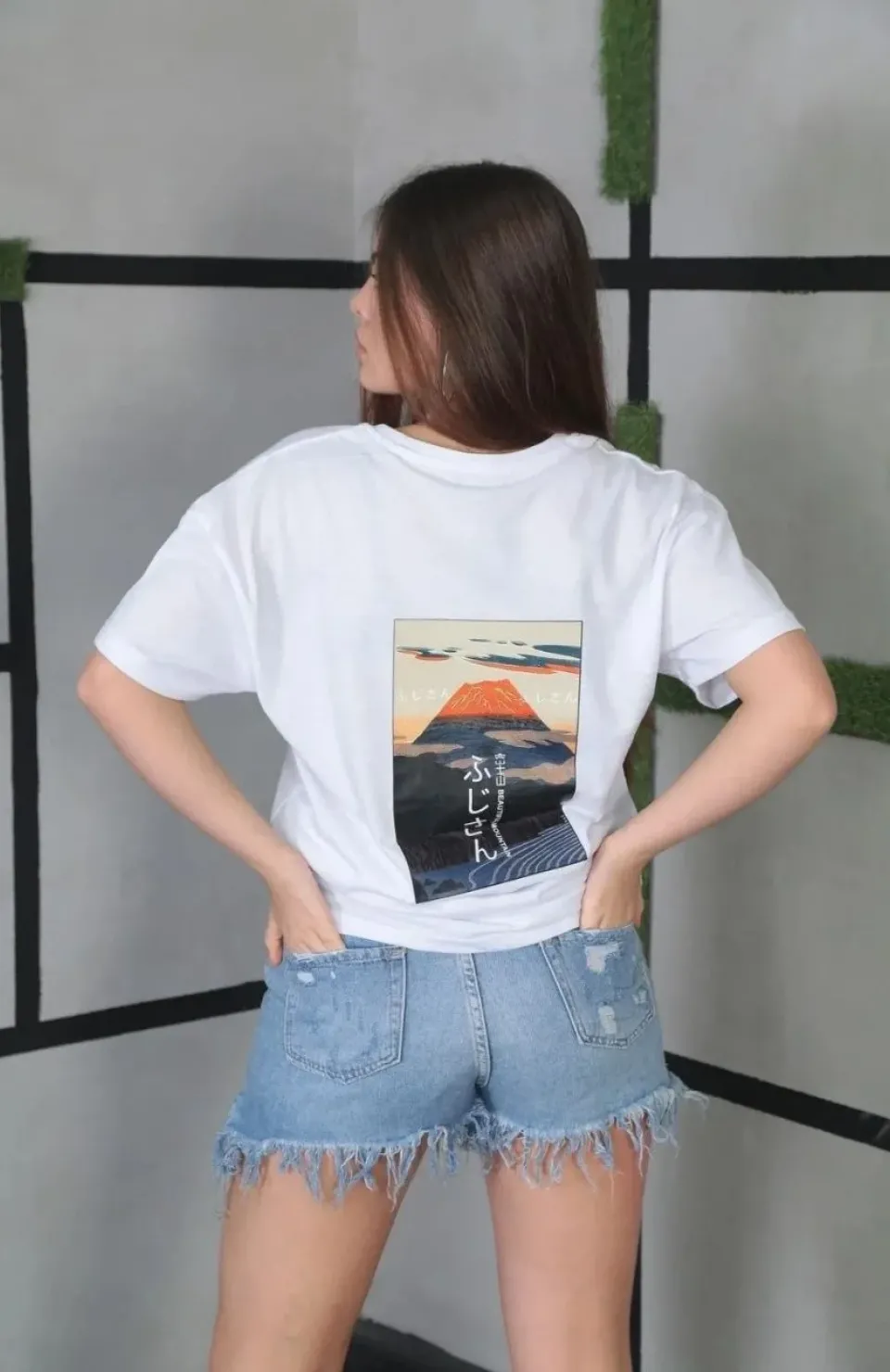 Unisex Bisiklet Yaka Baskılı Oversize T-Shirt- Beyaz