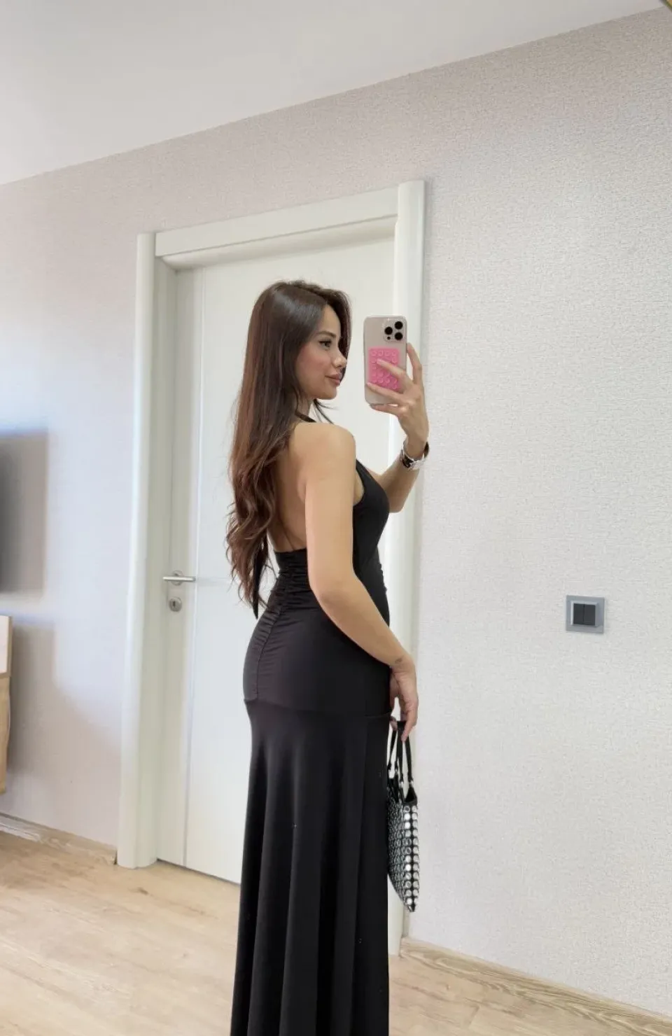 Sırt dekolteli Uzun Elbise - Siyah