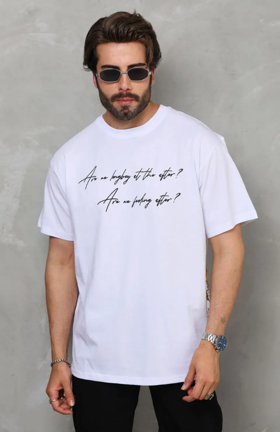 Unisex Bisiklet Yaka Baskılı Oversize T-Shirt - Beyaz Somersan Giyim | Kadın, Erkek ve Çocuk Moda