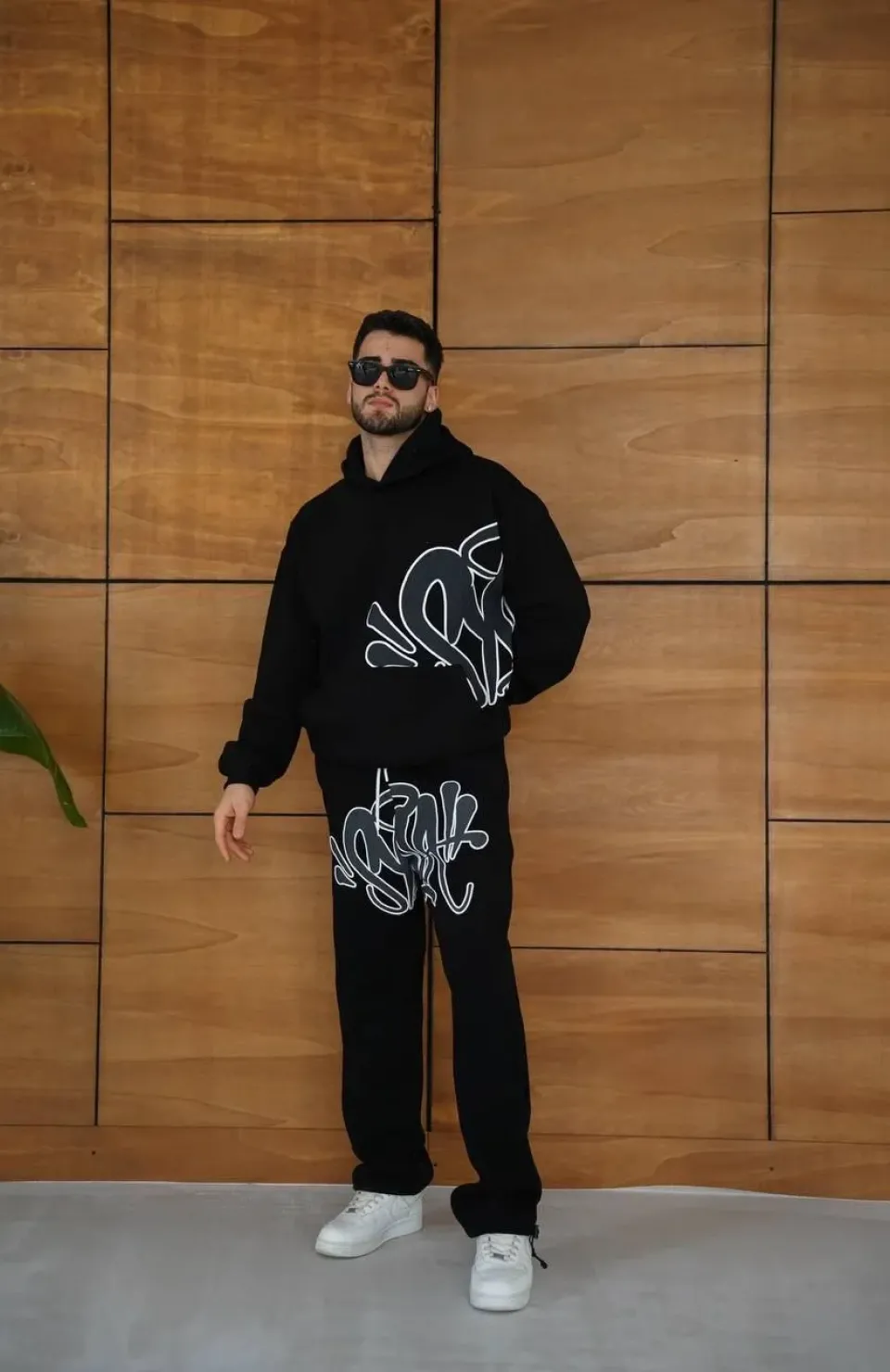 Erkek Kapüşonlu Eşofman Takım Graffiti Baskılı Oversize Rahat Kalıp, Kanguru Cepli, Streetwear Tarzında Premium Ürün 3 iplik Pamuklu - Siyah