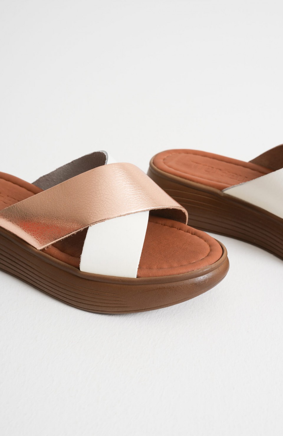 Günlük Hakiki Deri Terlik TR31MY53D Somersan Giyim | Kadın, Erkek ve Çocuk Moda