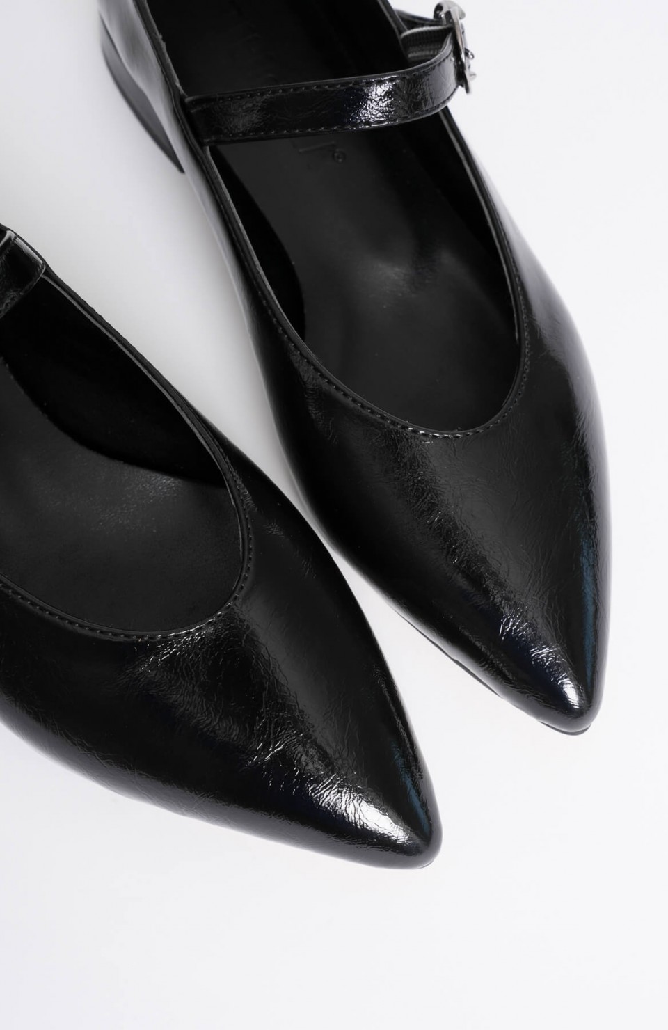 Kadın Siyah Günlük Kısa Topuklu Ayakkabı TR23MS01A Somersan Giyim | Kadın, Erkek ve Çocuk Moda