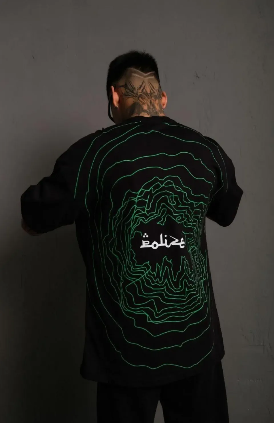 Erkek Bisiklet Yakalı Sırt Baskılı Oversize T-Shirt - Siyah