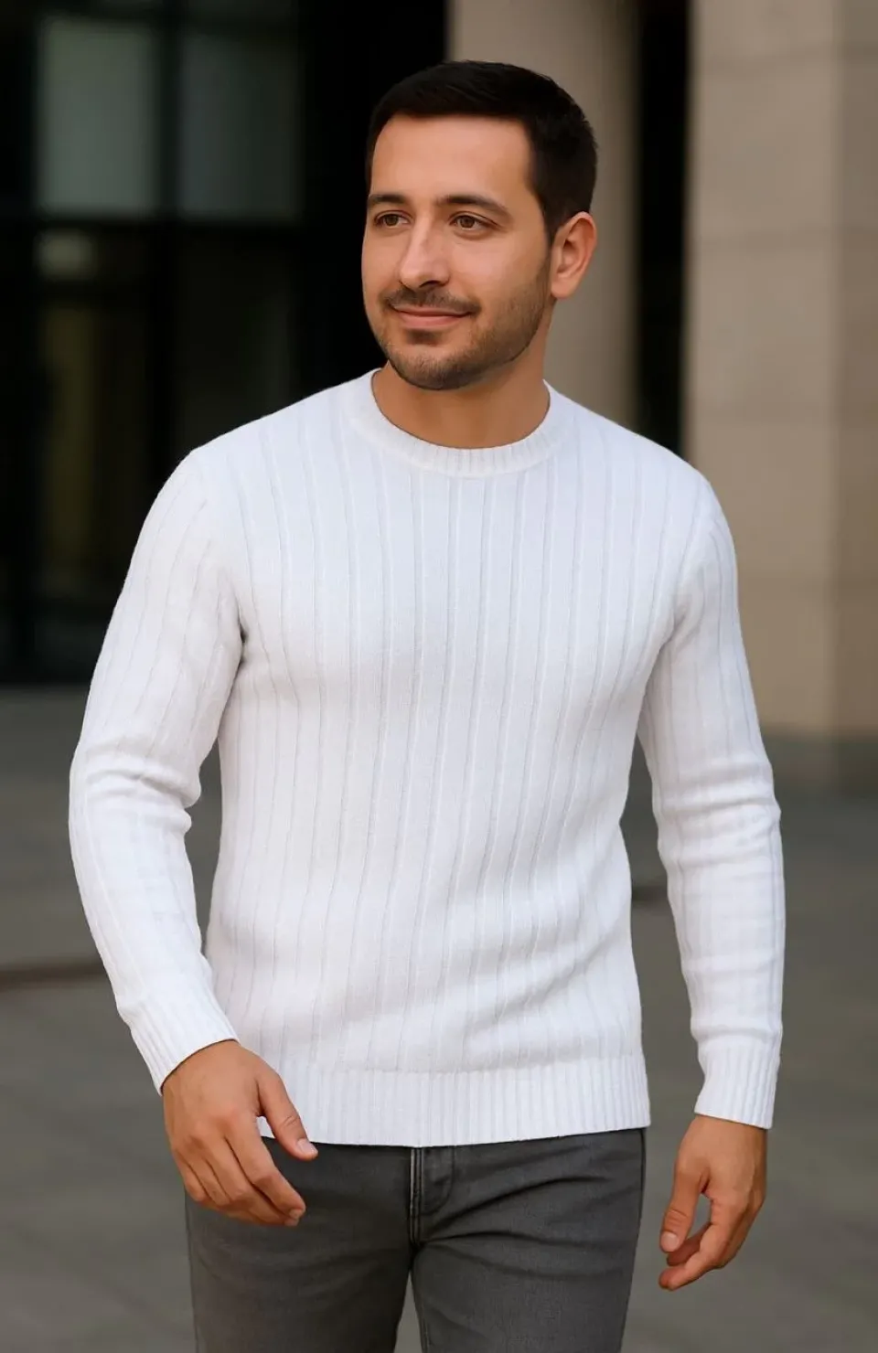 Erkek Bisiklet Yuvarlak Yaka Triko Kazak Pamuklu Kalın Fitilli Dokuma, Regular Fit Uzun Kollu Kışlık Model - Beyaz