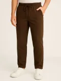 Erkek Keten Pantolon – Cepli, Beli Lastikli ve Bağcıklı, Nefes Alan Rahat Kalıp, Yazlık ve Baharlık Günlük Giyim, Şık & Konforlu Boru Paça Model - Kahverengi