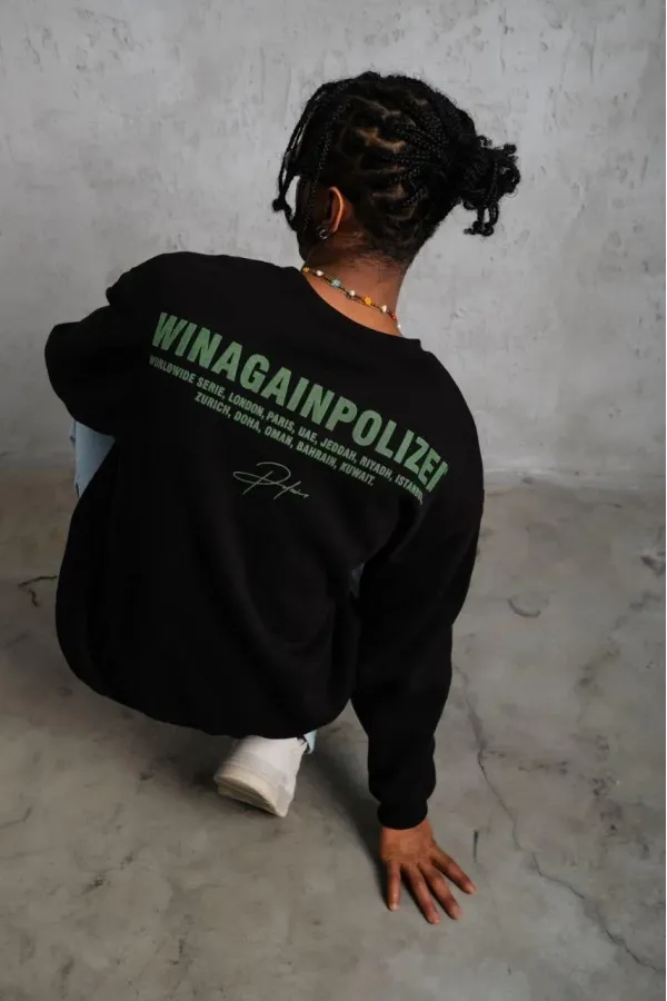 Erkek Oversize Sweatshirt – Siyah Renk | Ön ve Sırt Baskılı, Üç İplik İçi Pamuklu Kumaş, Rahat Kalıp, Ribanalı Kışlık Sweat | Winagain Polizei Serisi - Siyah