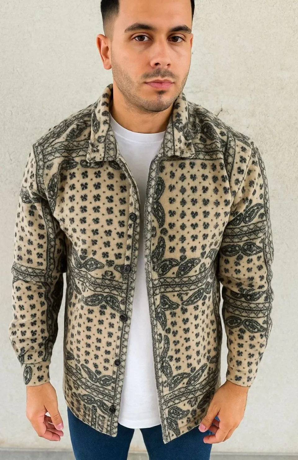 Erkek Polar Fermuarlı Sweatshirt – Kapüşonsuz, Cepli, Yumuşak Dokulu, Oversize Rahat Kalıp, Kışlık Sıcak Tutan Fermuarlı Üst - Bej