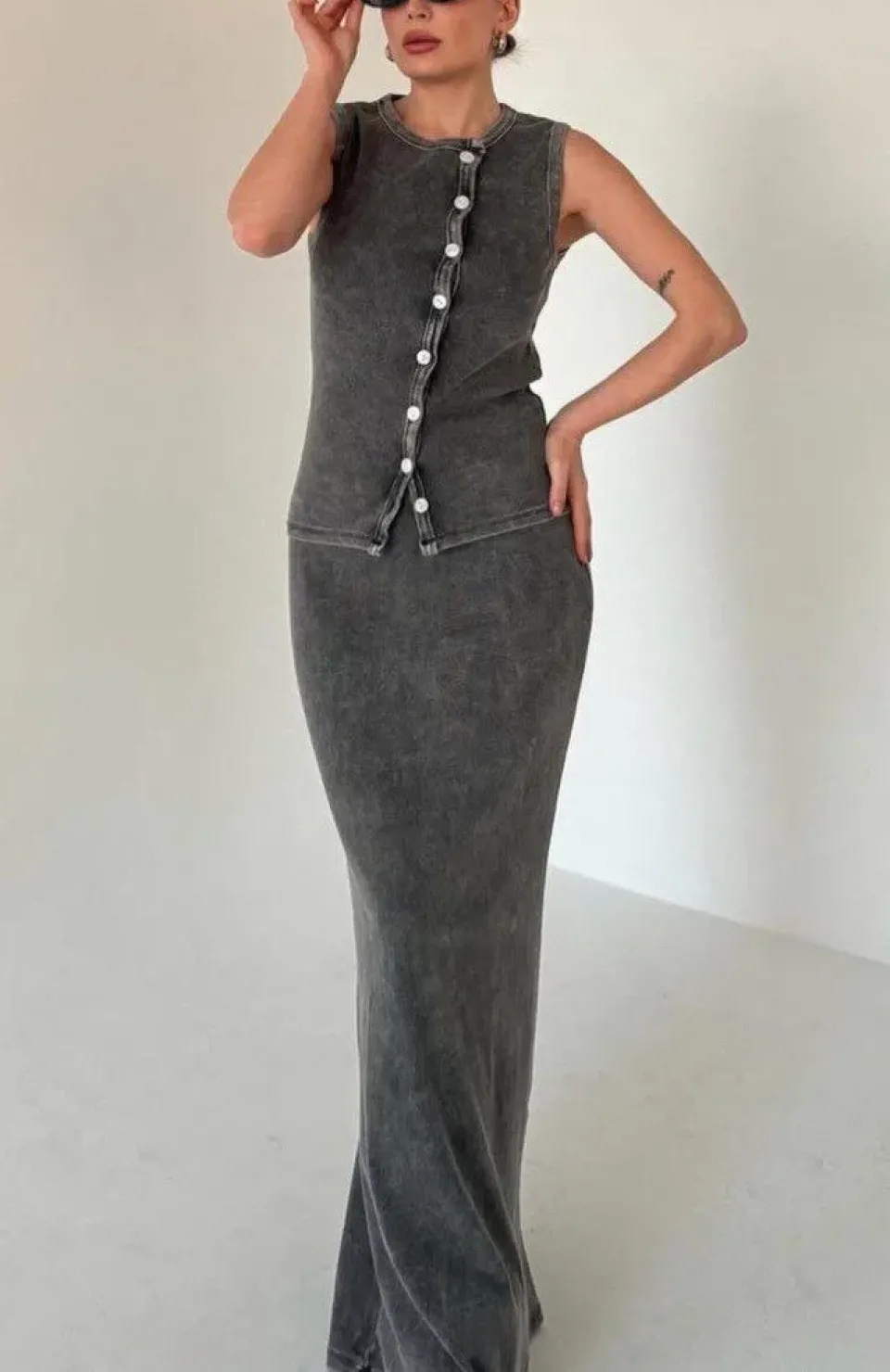 Uzun Etekli Önü Düğmeli Badi İkili Takım- Antrasit