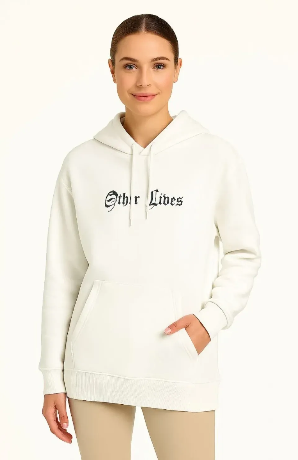Kadın Kapşonlu Sweatshirt – Oversize Üç İplik Şardonlu Hoodie, “Other Lives” Ön & Arka Baskılı, Kanguru Cepli, Kışlık Rahat Günlük Stil - Beyaz