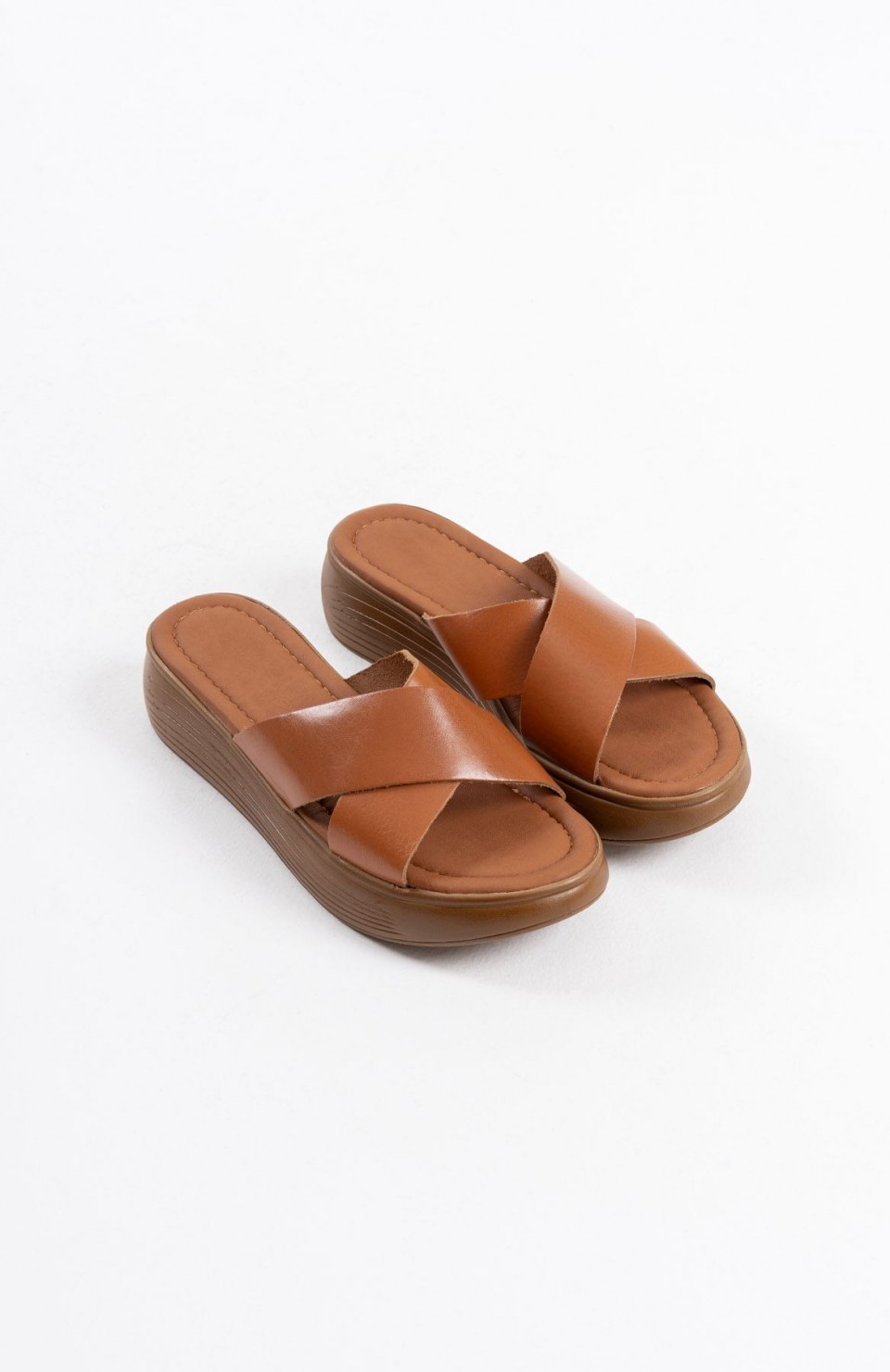 Taba Hakiki Deri Terlik TR31MY54E Somersan Giyim | Kadın, Erkek ve Çocuk Moda