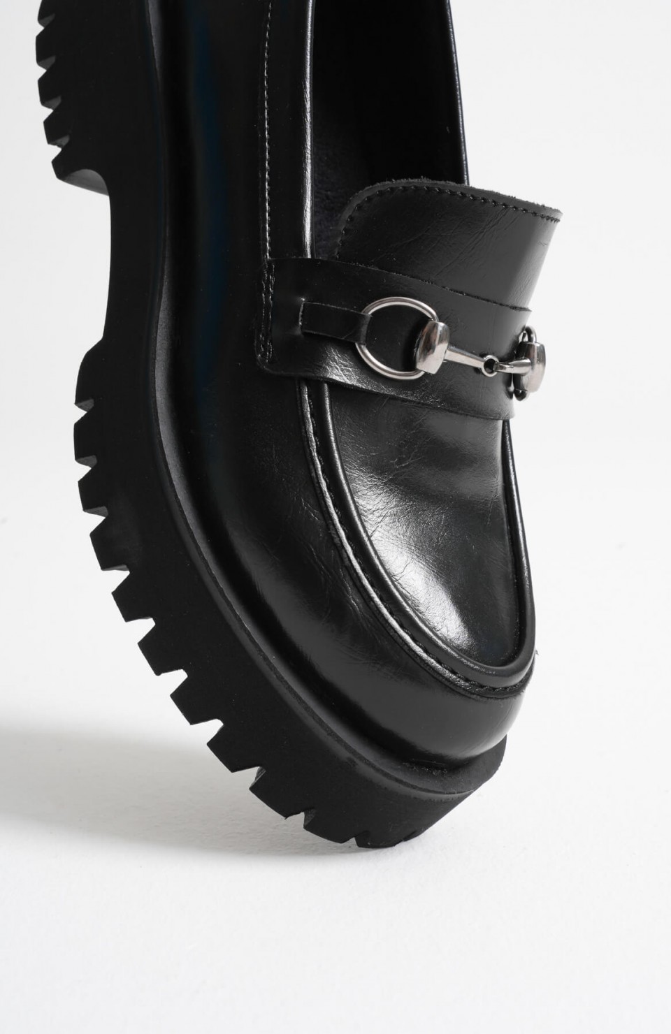 Toka Detaylı Siyah Günlük Loafer Ayakkabı TR10MS04A Somersan Giyim | Kadın, Erkek ve Çocuk Moda