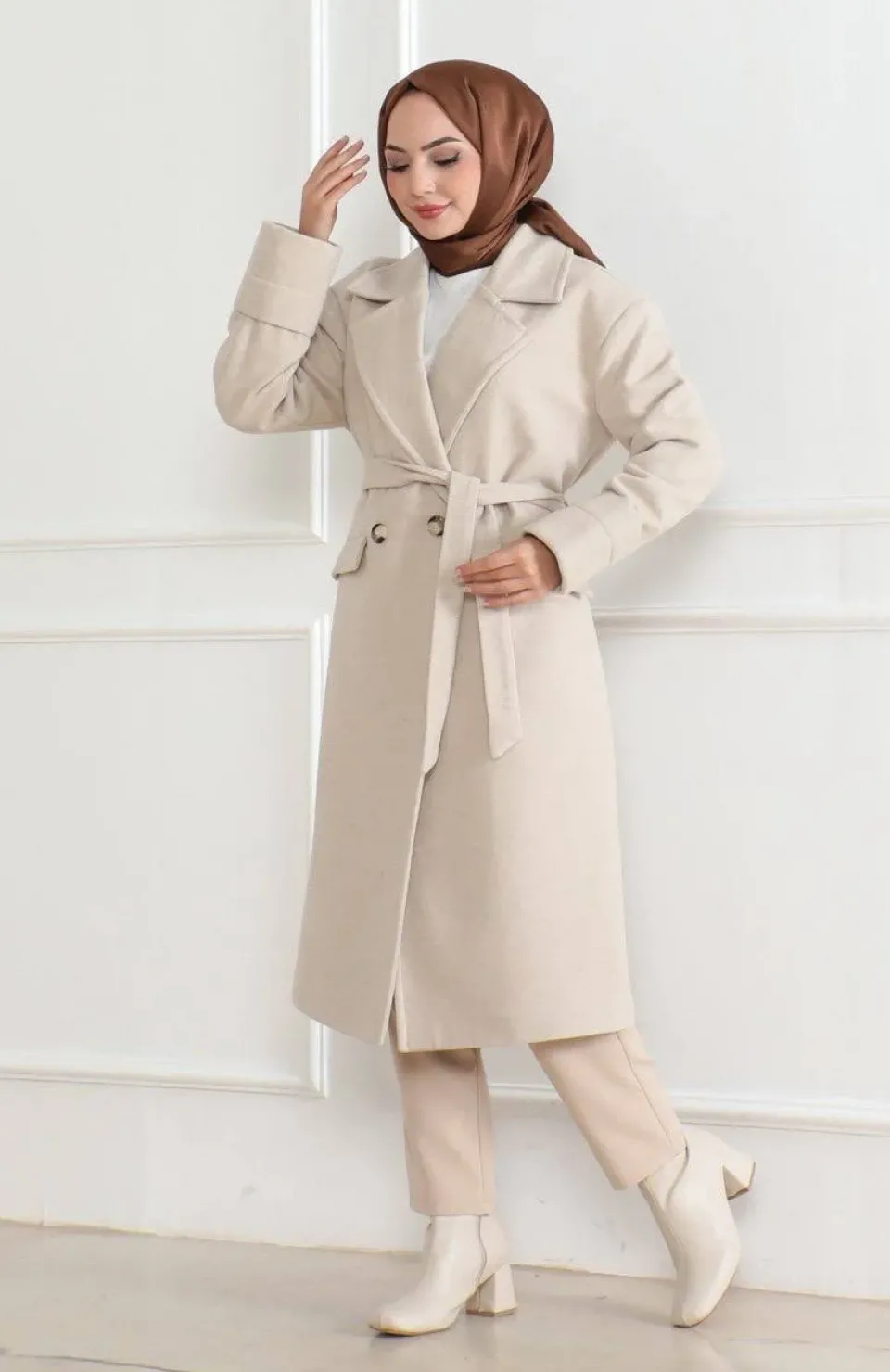 Kadın Düğmeli İçi Astarlı Kaşmir Kaşe Kaban - Bej Somersan Giyim | Kadın, Erkek ve Çocuk Moda