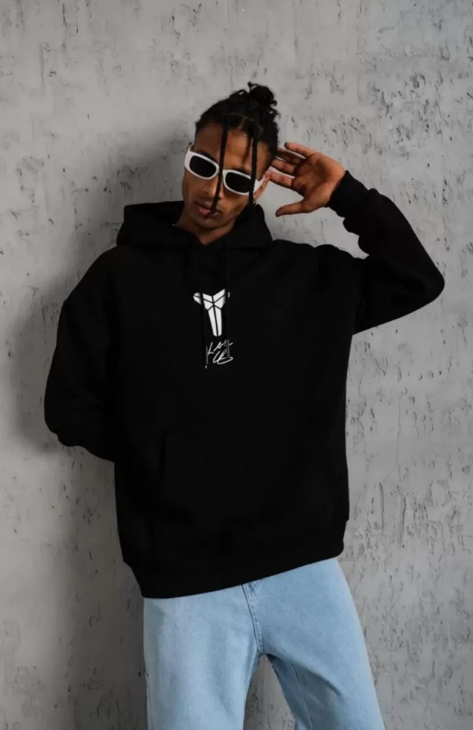 Unisex Sırt Baskılı Kapüşonlu Üç İplik Oversize Sweatshirt - Siyah Somersan Giyim | Kadın, Erkek ve Çocuk Moda
