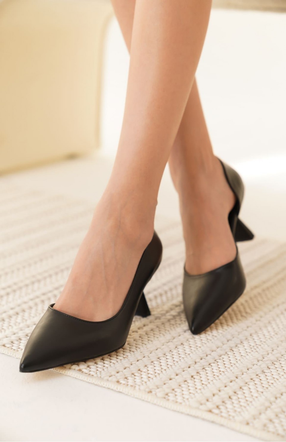 Kadın Mat Siyah Topuklu Ayakkabı TR08MS44A Somersan Giyim | Kadın, Erkek ve Çocuk Moda