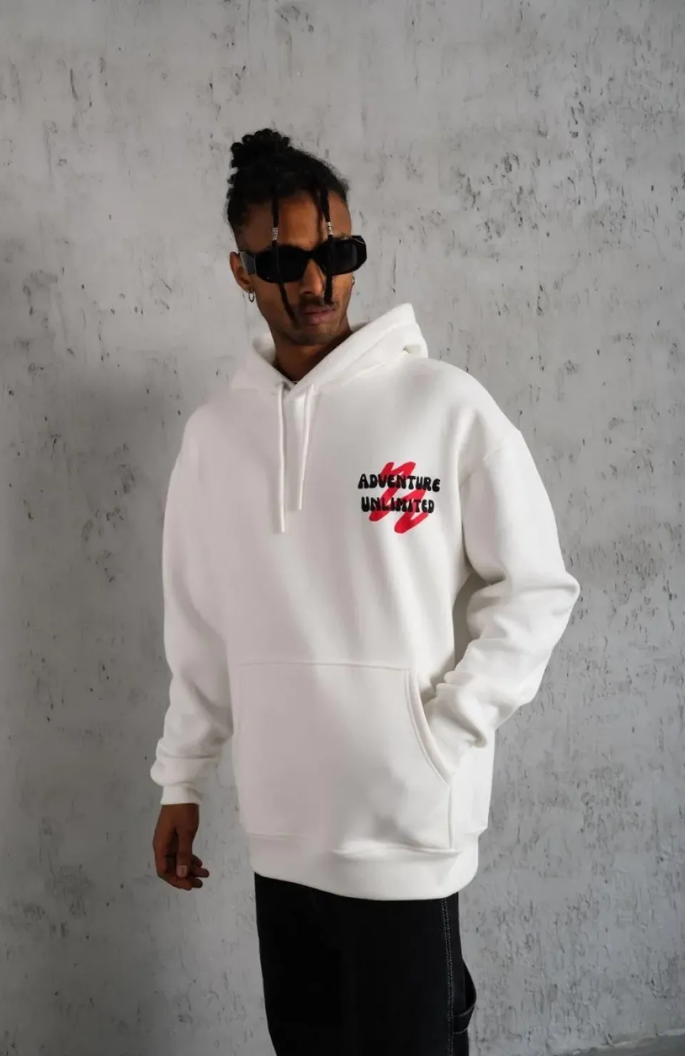 Erkek Şapkalı Güvercin Baskılı Kapşonlu Sweat - Beyaz