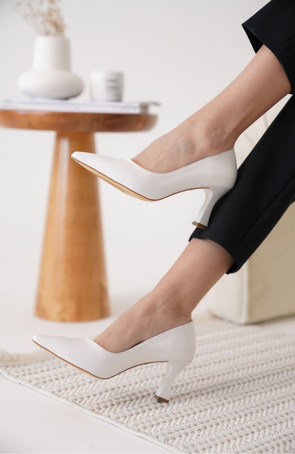 Kadın Beyaz Stiletto TR12MS06B Somersan Giyim | Kadın, Erkek ve Çocuk Moda