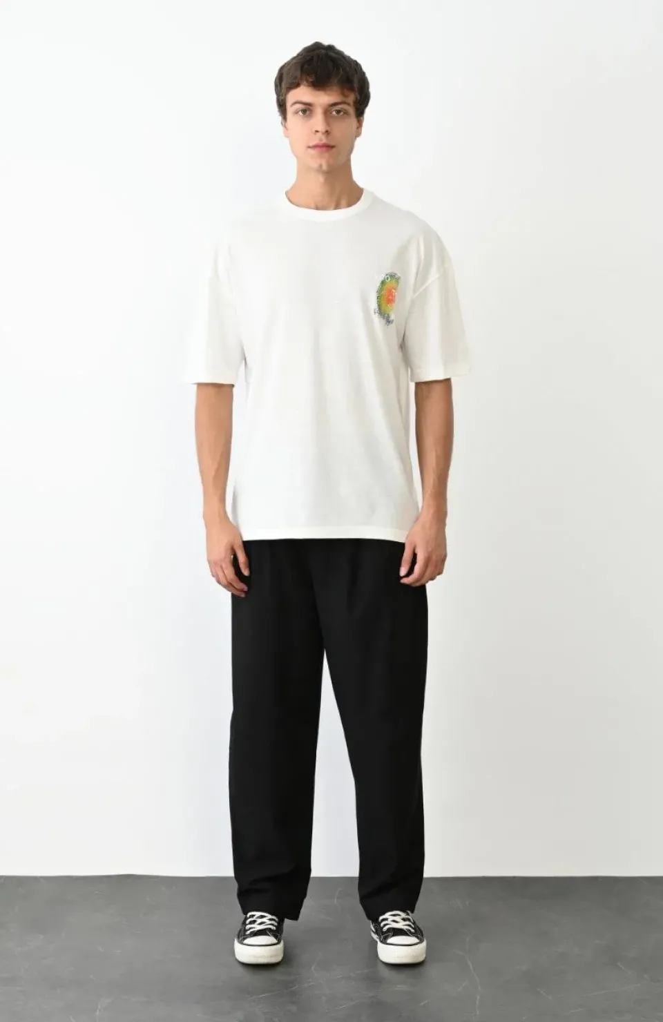 Unisex Bisiklet Yaka Baskılı Oversize T-Shirt - Beyaz