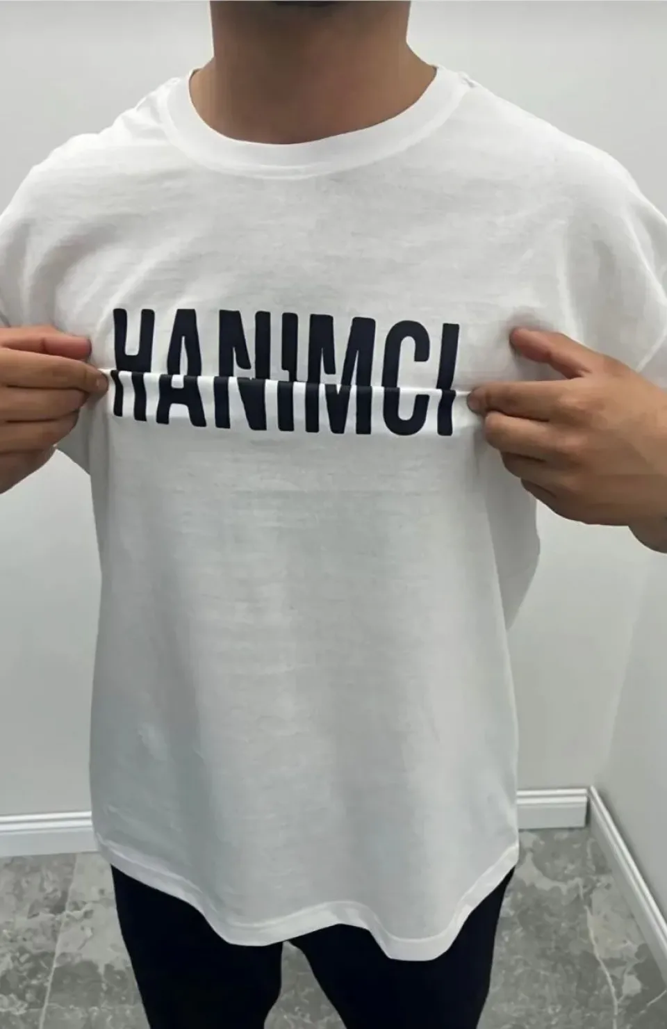 Unisex Bisiklet Yaka Katlanan Baskılı T-Shirt - Beyaz