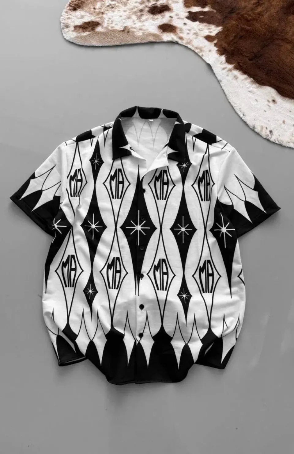 İki İplik Kumaş Baskılı Gömlek - Beyaz