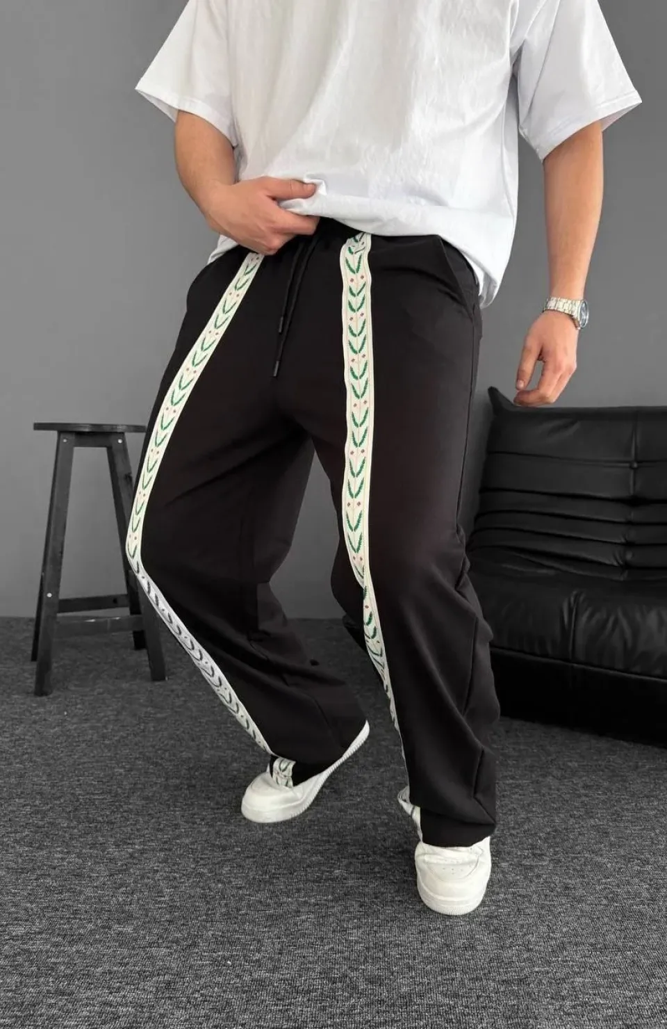 İki İplik Kumaş Şeritli Alt Esofman - Siyah