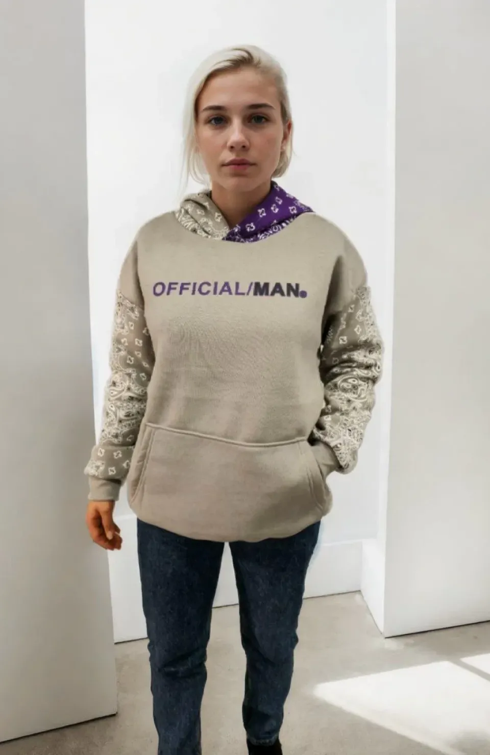 Kadın Baskılı Kapüşonlu Sweatshirt - Gri