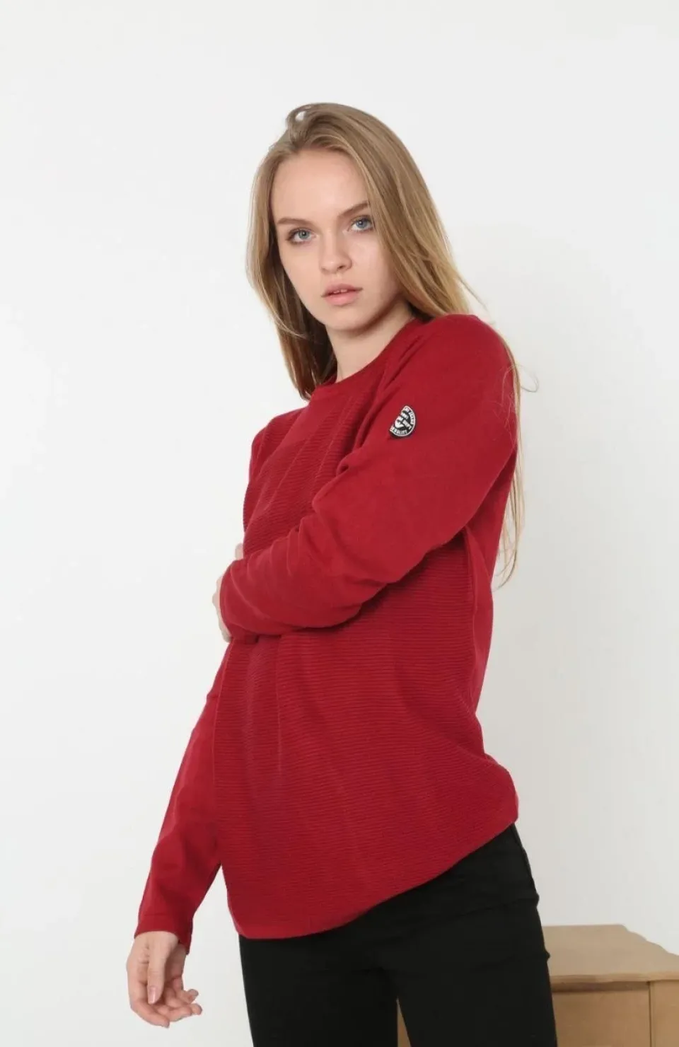 Kadın Biskilet Yaka Kolu Armalı - Kırmızı Somersan Giyim | Kadın, Erkek ve Çocuk Moda