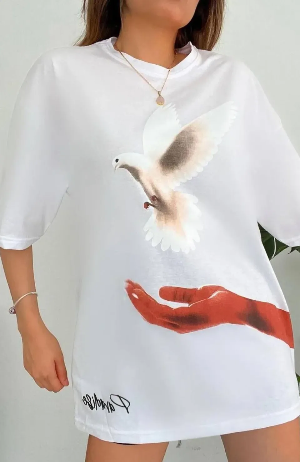 Kadın Dijital Baskılı T-Shirt - Beyaz Somersan Giyim | Kadın, Erkek ve Çocuk Moda