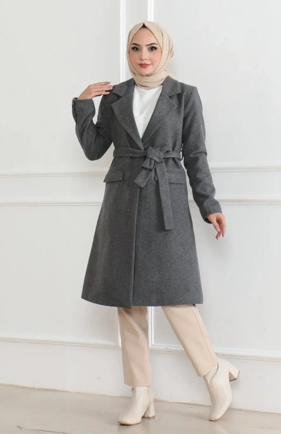 Kadın Düğmeli İçi Astarlı Kaşmir Kaşe Kaban - Bej Somersan Giyim | Kadın, Erkek ve Çocuk Moda