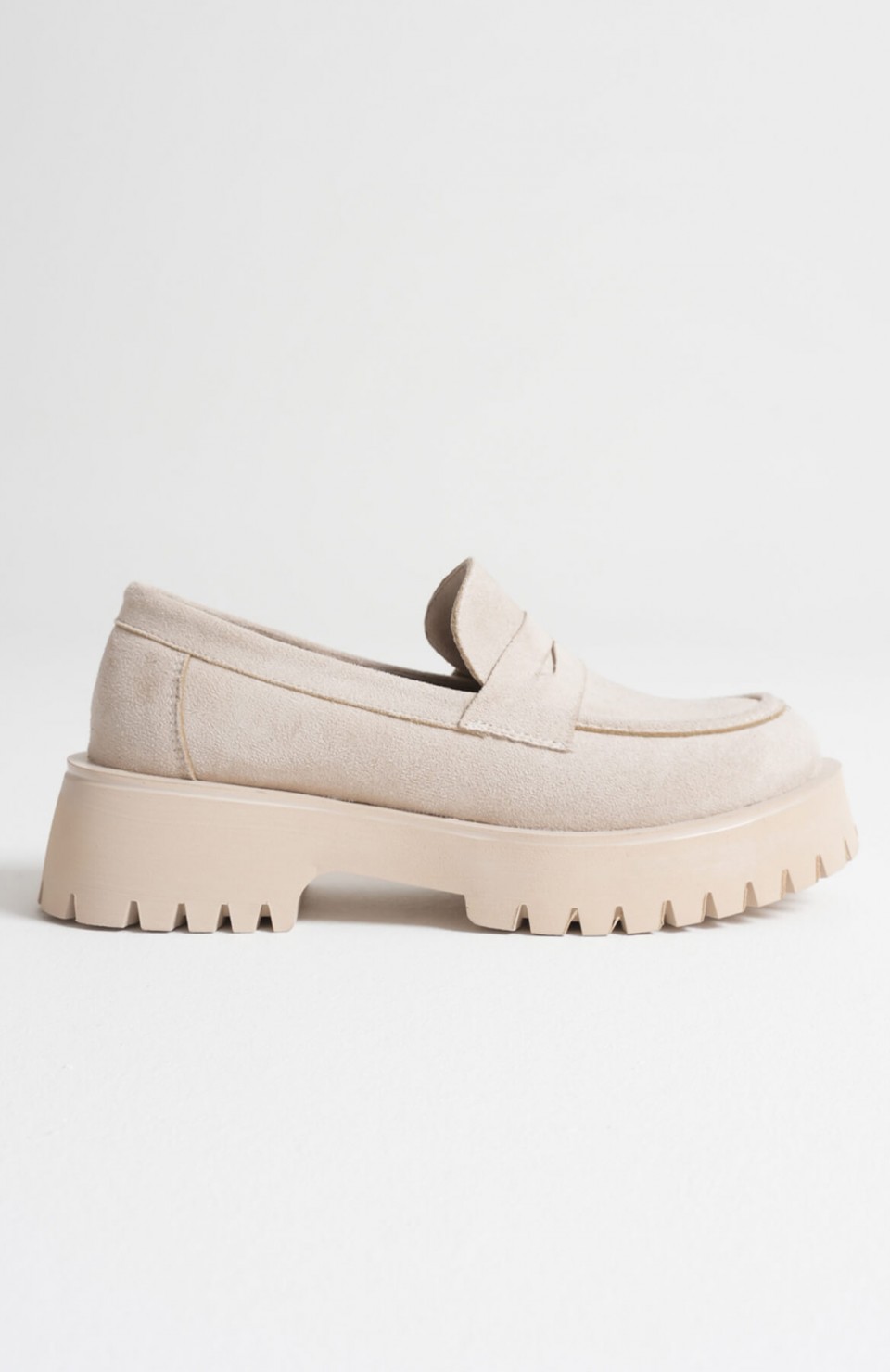 Kadın Günlük Bej Süet Loafer Ayakkabı TR10MS02D Somersan Giyim | Kadın, Erkek ve Çocuk Moda