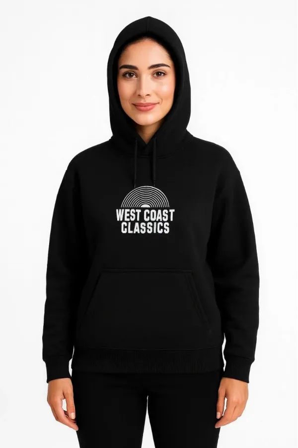 Kadın Kapşonlu Sweatshirt – Oversize Üç İplik Şardonlu Hoodie, “West Coast Classics” Ön & Arka Baskılı, Kanguru Cepli Kışlık Günlük Stil - Siyah