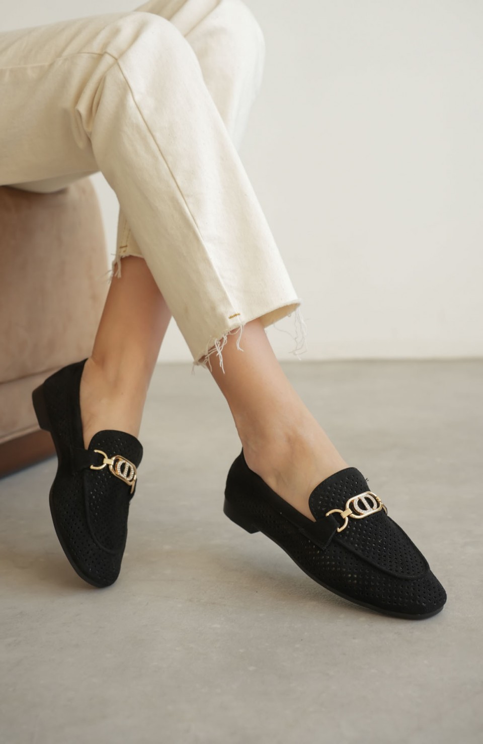 Kadın Siyah Toka Detaylı Ayakkabı TR27MS02A Somersan Giyim | Kadın, Erkek ve Çocuk Moda