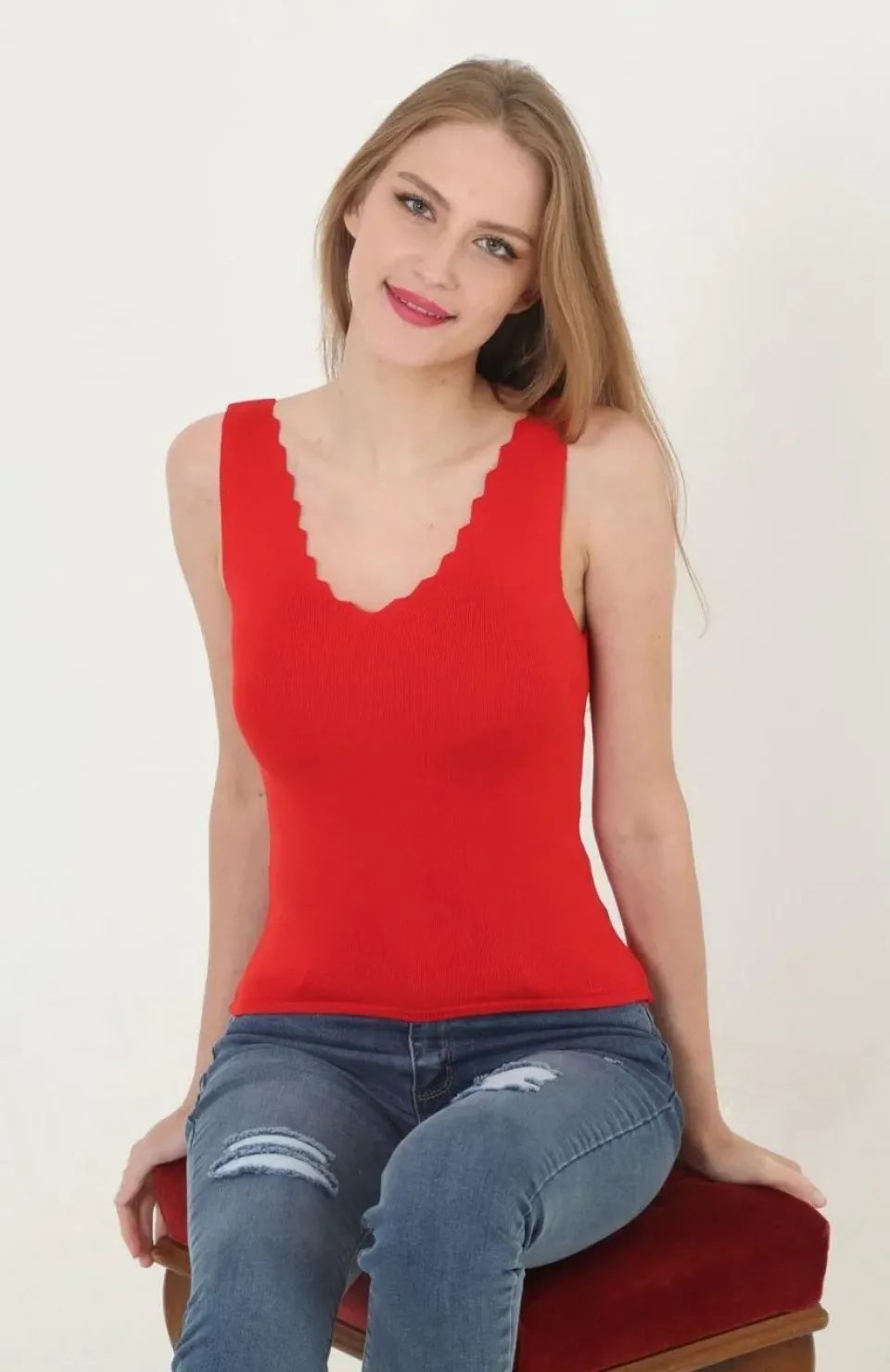 Kadın V Yaka Fırfır Detay Crop - Kırmızı