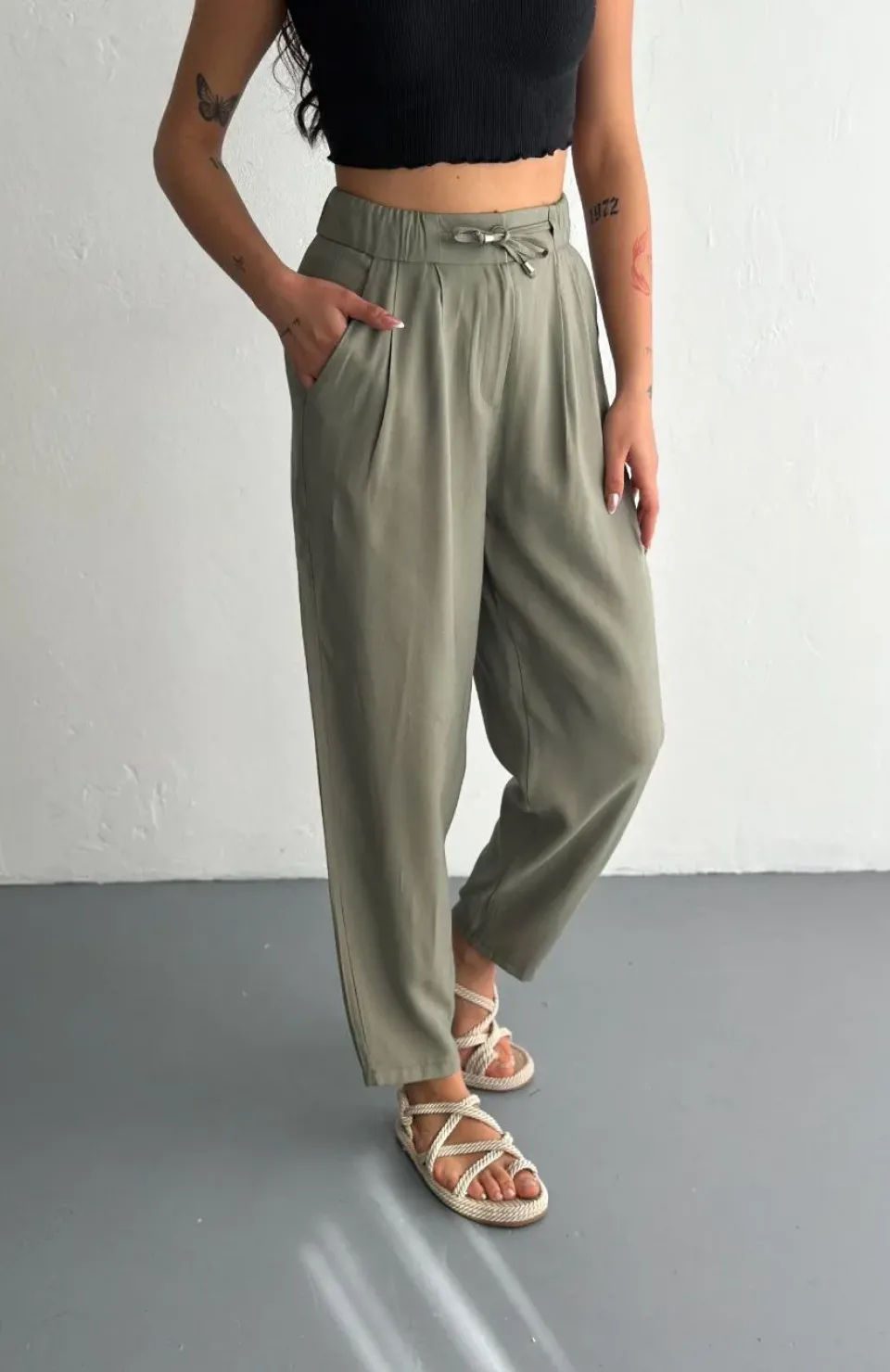 Kadın Yüksel Bel Beli Bağcıklı Cepli Rahat Paça Pantalon - Su Yeşili