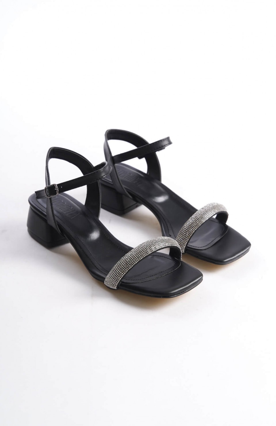 Kalın Topuklu Taşlı Kadın Siyah Sandalet TR20MY12A Somersan Giyim | Kadın, Erkek ve Çocuk Moda