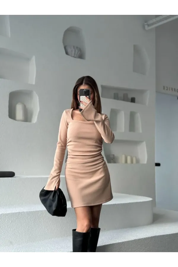 Kare Yaka Mını Boy Fitilli Elbise - Bej