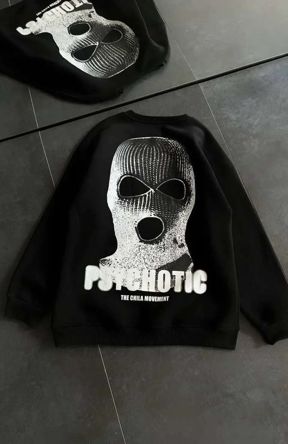 Kışlık Bisiklet Yaka Baskılı SweatShirt - Siyah Somersan Giyim | Kadın, Erkek ve Çocuk Moda