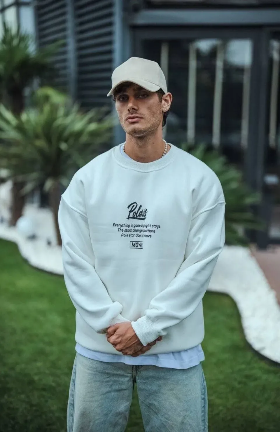 Kışlık Bisiklet Yaka Ön Ve Arka Baskılı SweatShirt - Beyaz