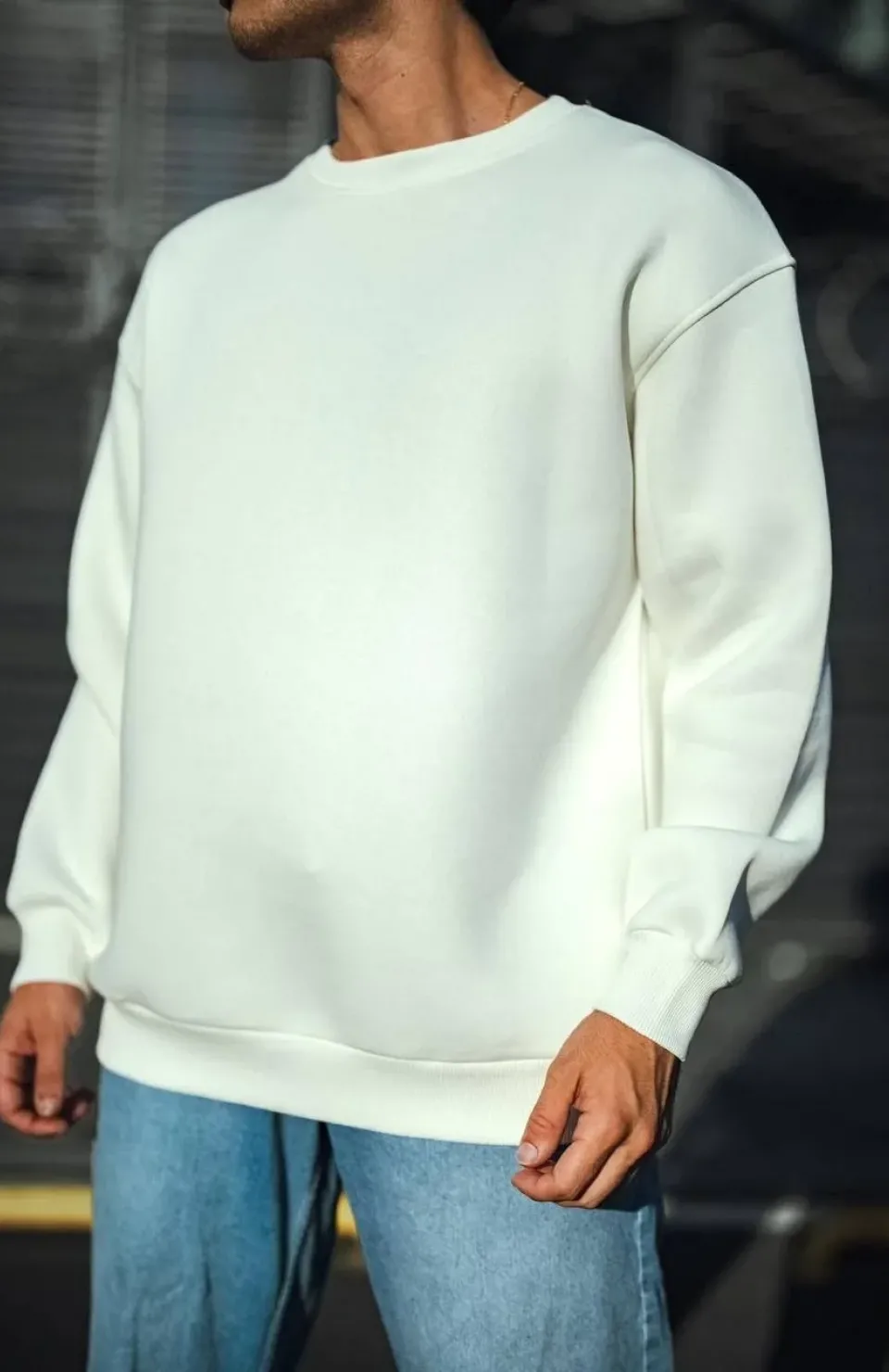 Kışlık Bisiklet Yaka Üç İplik Basic SweatShirt - Beyaz