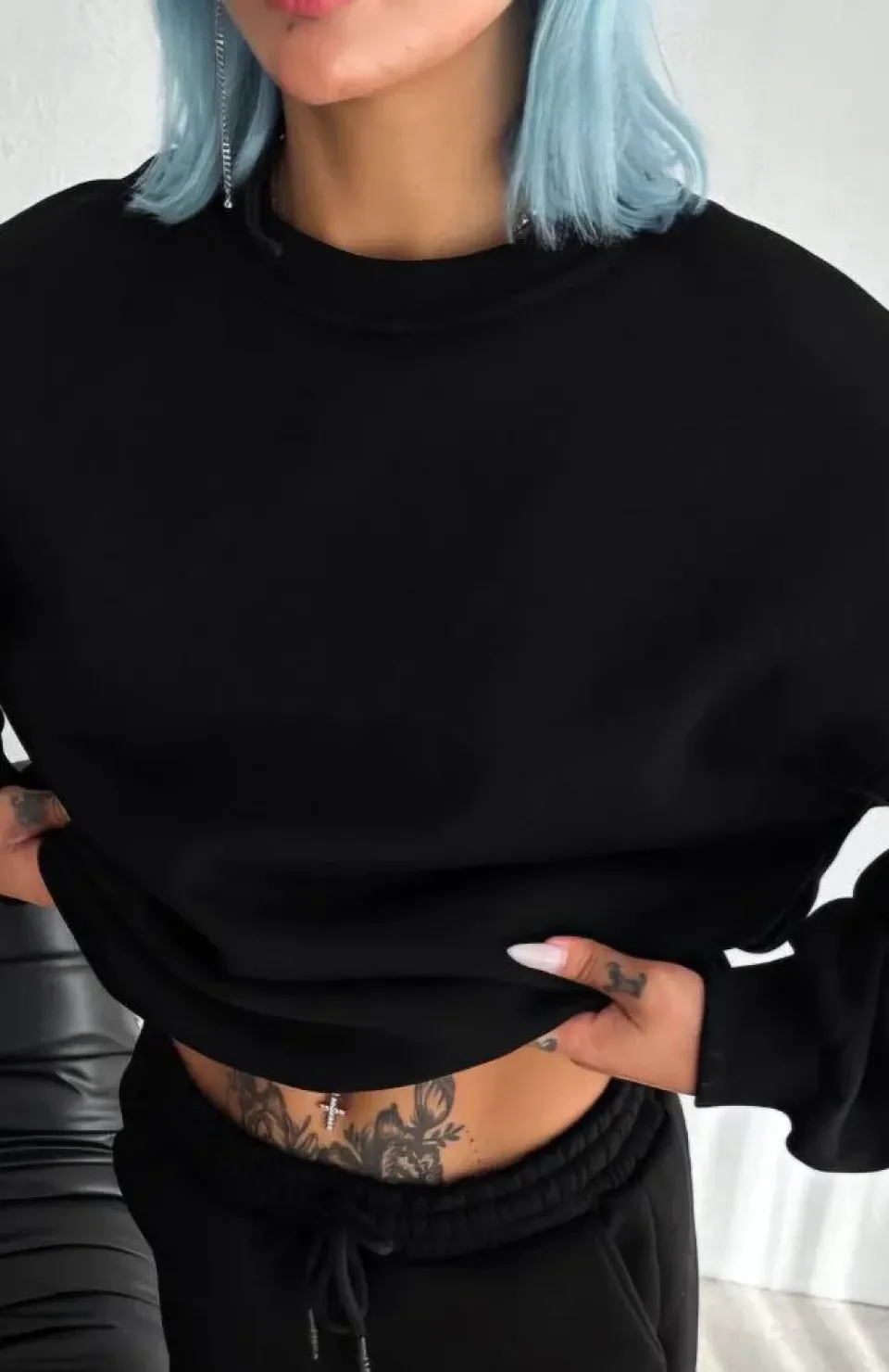 Kışlık Bisiklet Yaka Üç İplik Basic SweatShirt - Siyah