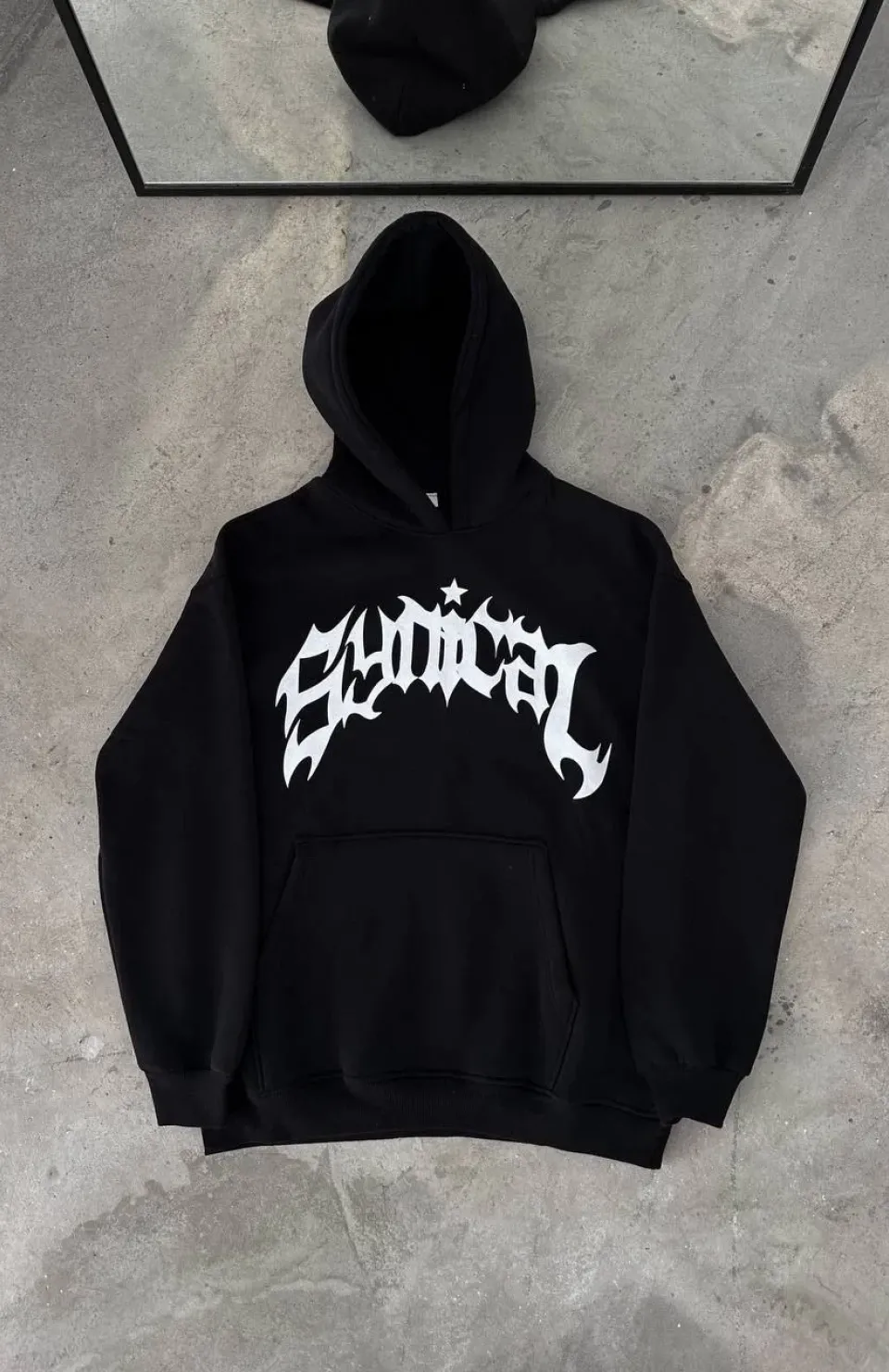 Kışlık Kapüşonlu Baskılı Oversize SweatShirt- Siyah