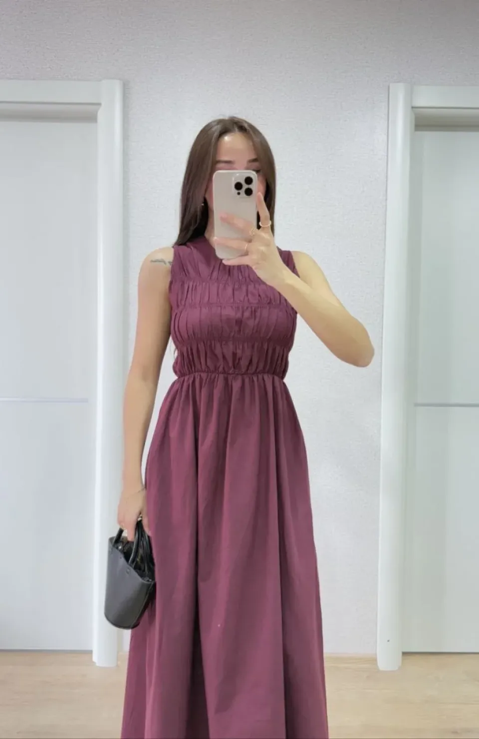 Kolsuz Göğüs Lastıklı %100 Poplin Uzun Elbise - Bordo