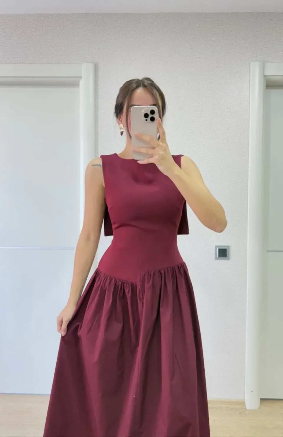 Krep Arkası Kanat Arka Ön Pens Detaylı Uzun Kadın Elbise - Bordo