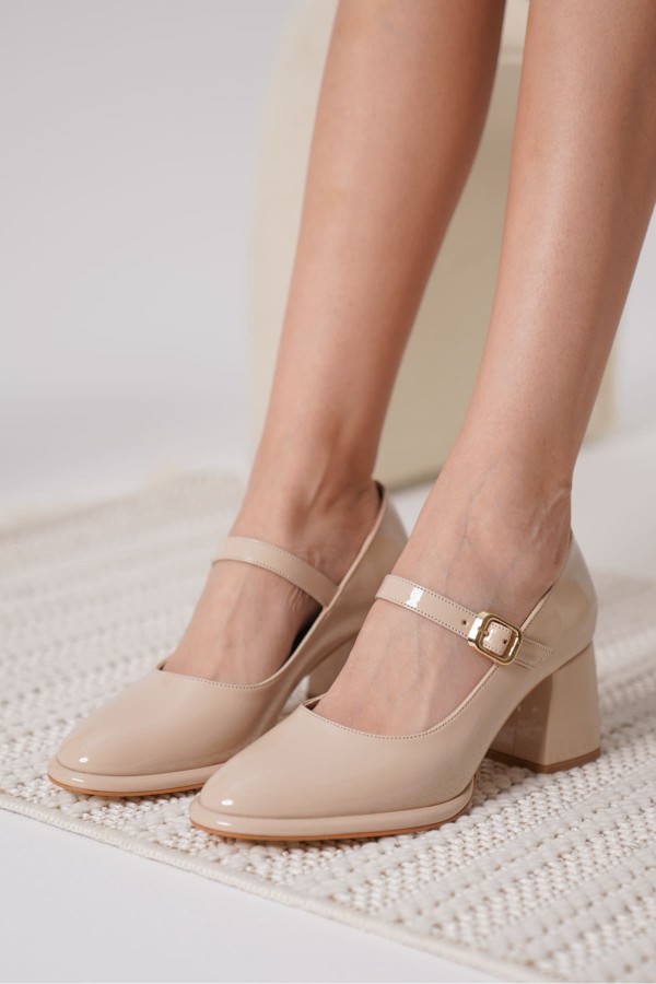 Nude Rugan Kadın Topuklu Ayakkabı TR18MS08B