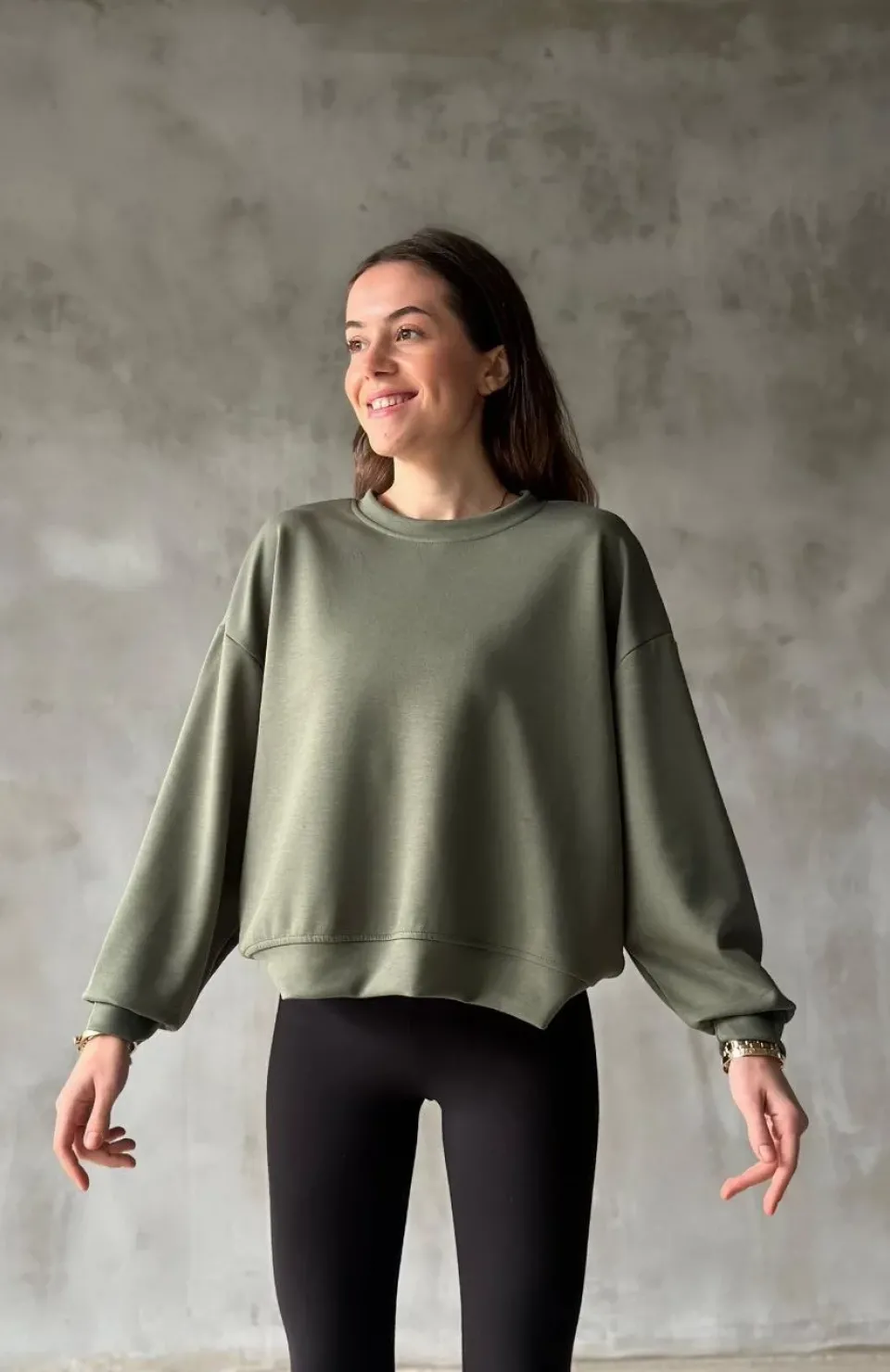Osy Modal Yumuşak dokulu Kumaş Bisiklet Yaka Oversize Sweatshirt - Haki