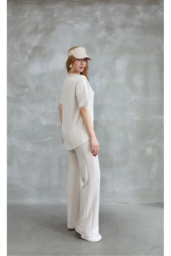 Osy Modal Yumuşak dokulu Kumaş Bisiklet Yaka Taş detaylı Kısa Kollu Takım - Kırık Beyaz