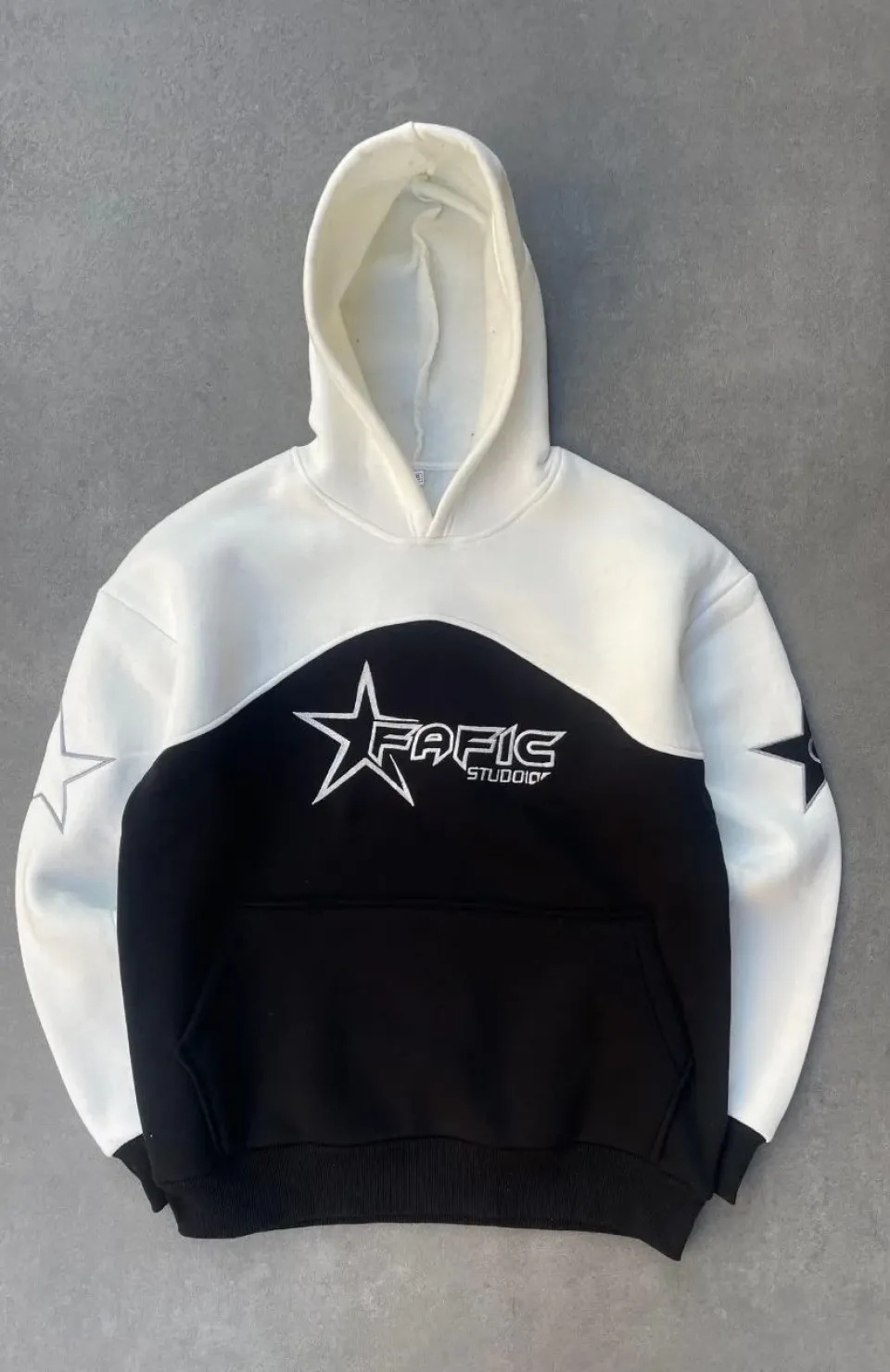 Parçalı Nakış İşlemelı Kapüşonlu SweatShirt - Beyaz