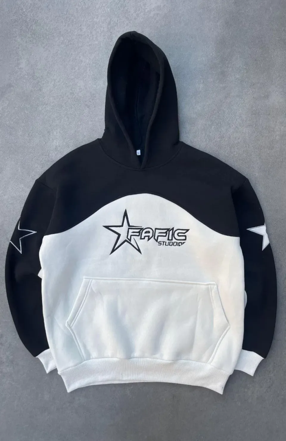 Parçalı Nakış İşlemelı Kapüşonlu SweatShirt - Siyah Somersan Giyim | Kadın, Erkek ve Çocuk Moda