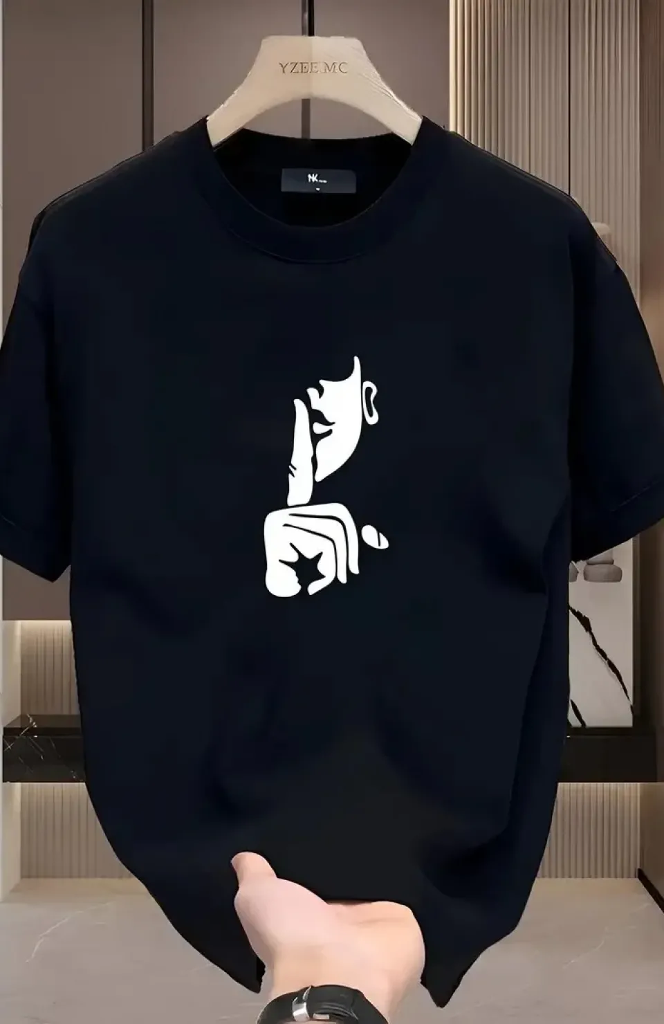 Rahat Bisiklet Yaka Tişört, Yaratıcı Karikatür Baskı - Yumuşak Polyester, Her Mevsim Giyilebilir- Siyah