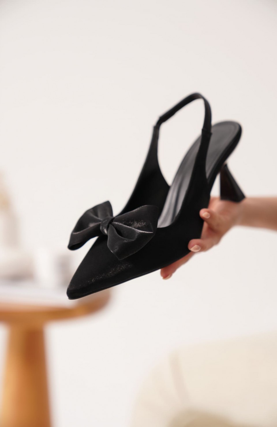 Siyah Özel Malzeme Kadın Topuklu Ayakkabı TR08MS40A Somersan Giyim | Kadın, Erkek ve Çocuk Moda