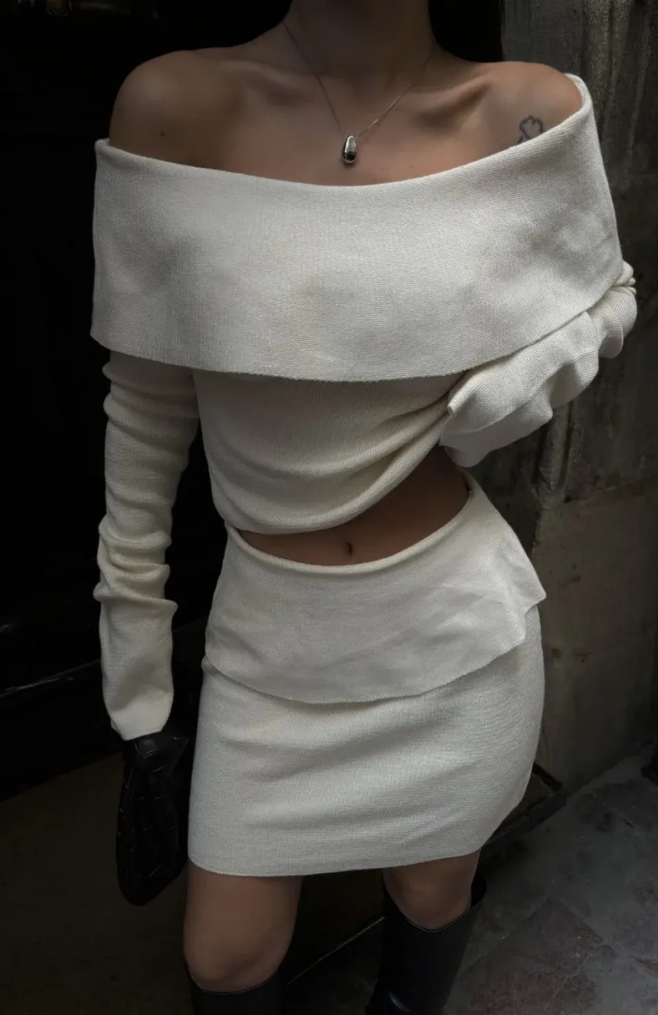 Straplez , Madonna , Carmen Yaka Croplu Mini Etekli ikili Takım Triko - Beyaz